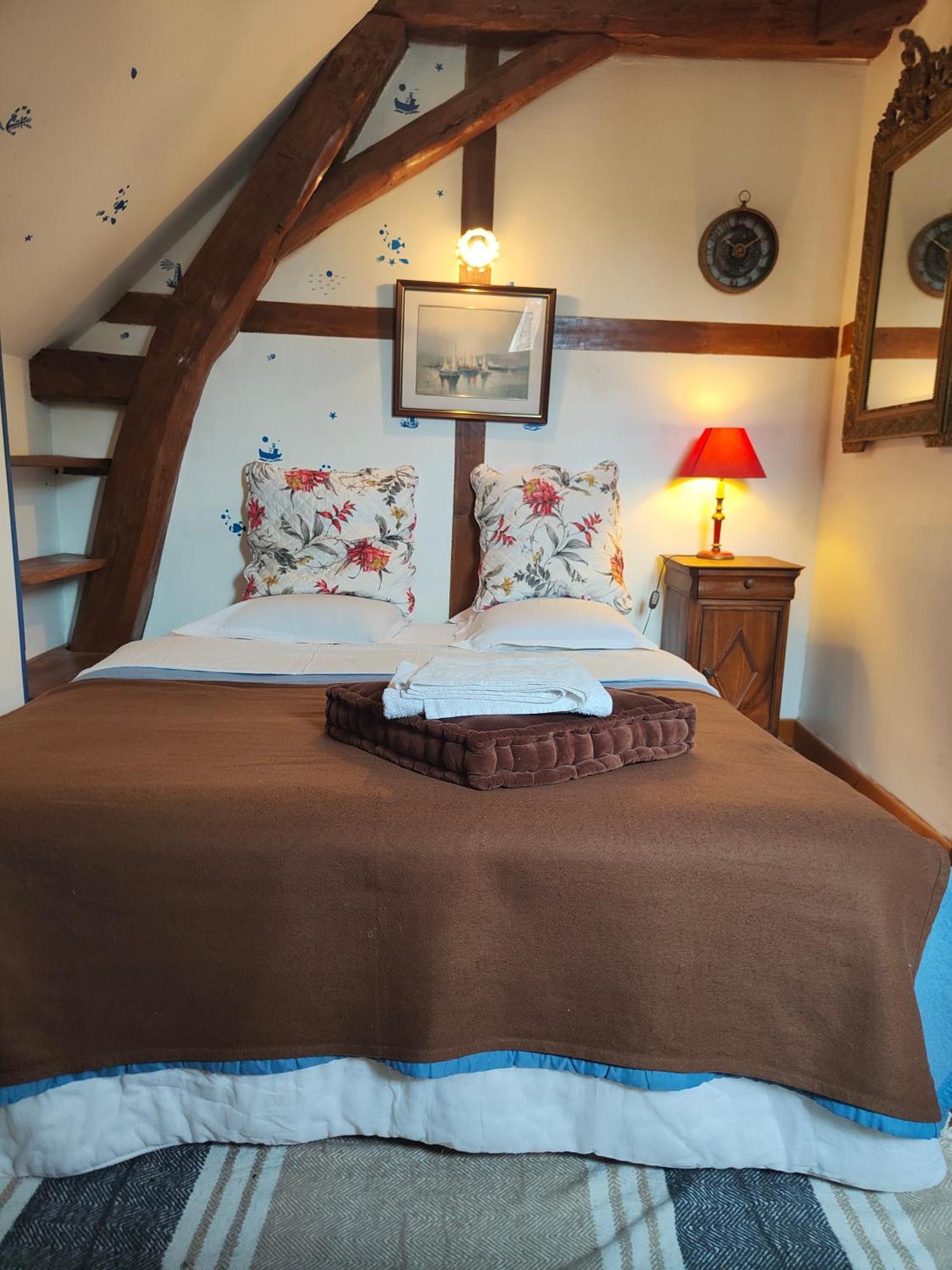 La Taniere Des Tanneries Bed and Breakfast Tonnerre Εξωτερικό φωτογραφία