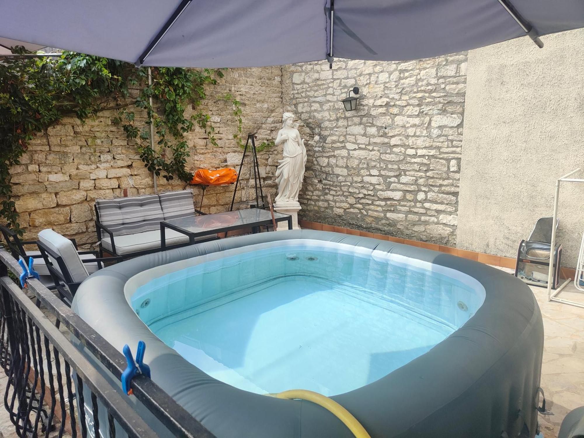 La Taniere Des Tanneries Bed and Breakfast Tonnerre Εξωτερικό φωτογραφία